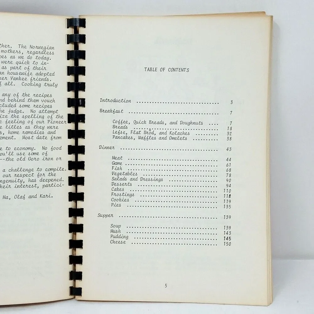 Vintage PIONEER Cook Book 1969 Decorah Iowa Norwegian American Mues spiral bound